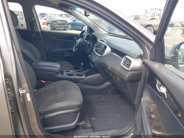 2016 KIA SORENTO 3.3L LX — I5