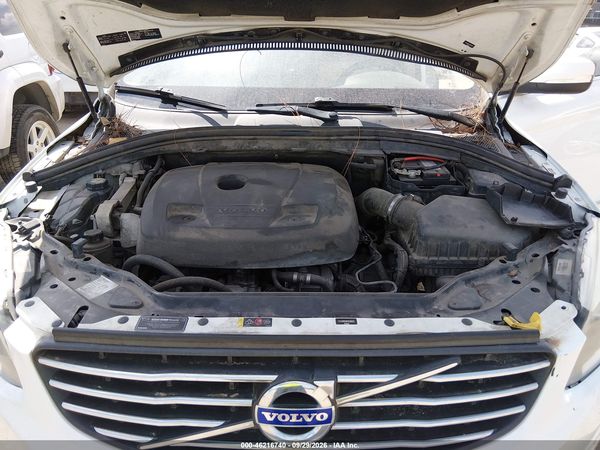 2017 VOLVO XC60 T5 INSCRIPTION — I10