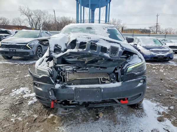 2019 JEEP CHEROKEE TRAILHAWK 4X4