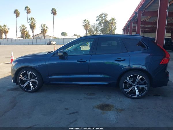 2023 VOLVO XC60 RECHARGE PLUG-IN HYBRID T8 ULTIMATE DARK THEME — I117