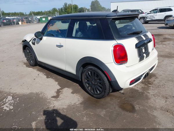 2017 MINI HARDTOP COOPER S — I3