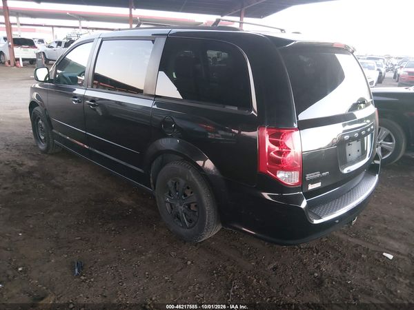 2013 DODGE GRAND CARAVAN SE/SXT — I3