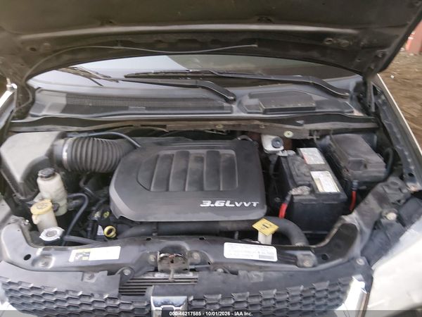 2013 DODGE GRAND CARAVAN SE/SXT — I10