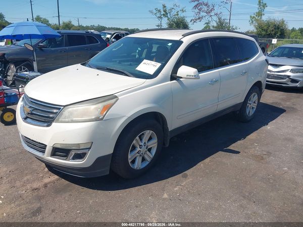 2013 CHEVROLET TRAVERSE — I2