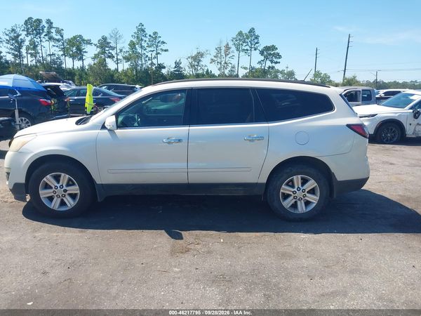 2013 CHEVROLET TRAVERSE 2LT — I117