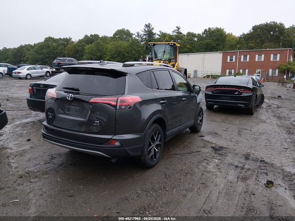 2018 TOYOTA RAV4 SE — I4