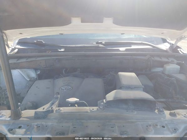 2018 TOYOTA HIGHLANDER XLE — I10