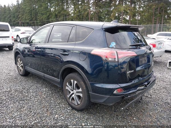 2018 TOYOTA RAV4 LE — I3