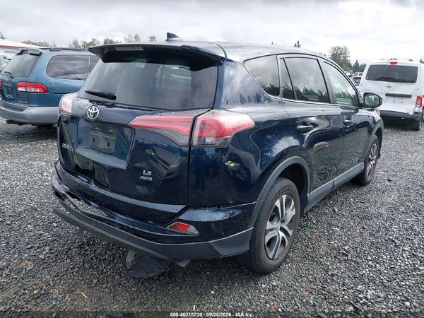 2018 TOYOTA RAV4 LE — I4