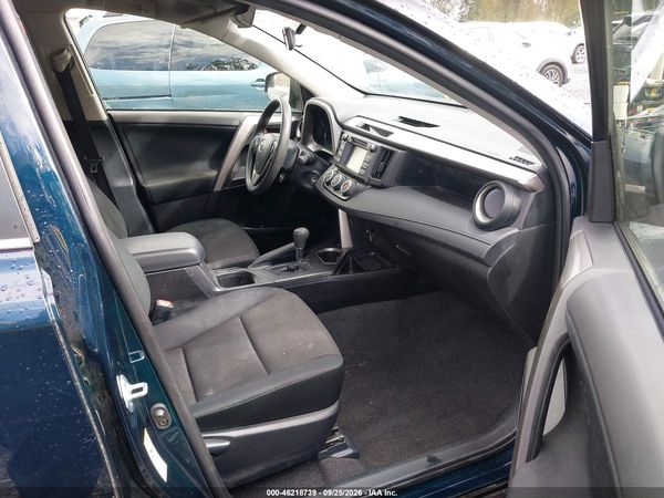 2018 TOYOTA RAV4 LE — I152