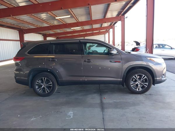 2019 TOYOTA HIGHLANDER LE — I116