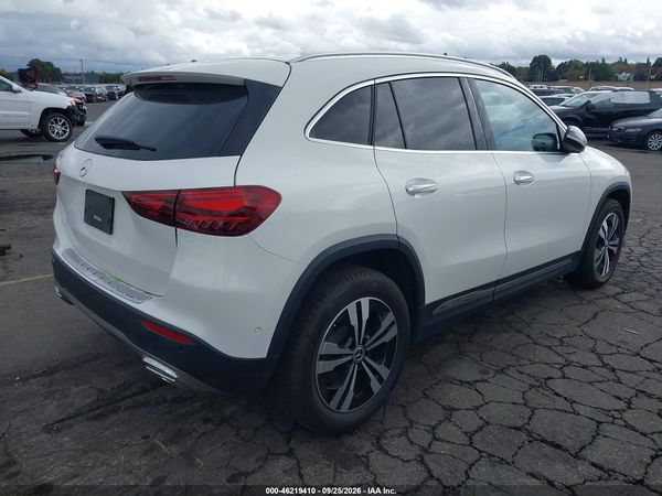 2025 MERCEDES-BENZ GLA 250 4MATIC — I4