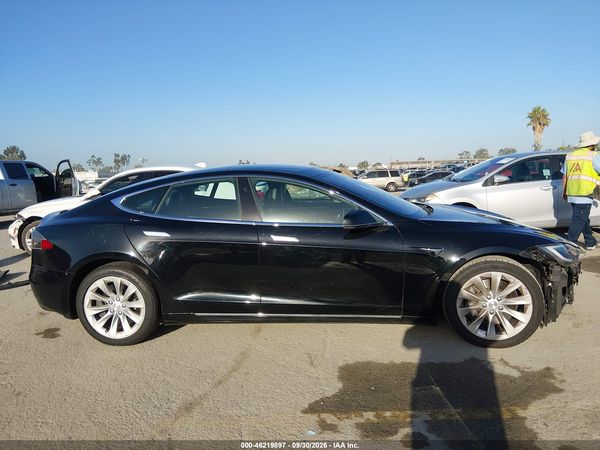 2017 TESLA MODEL S 60/75 — I116