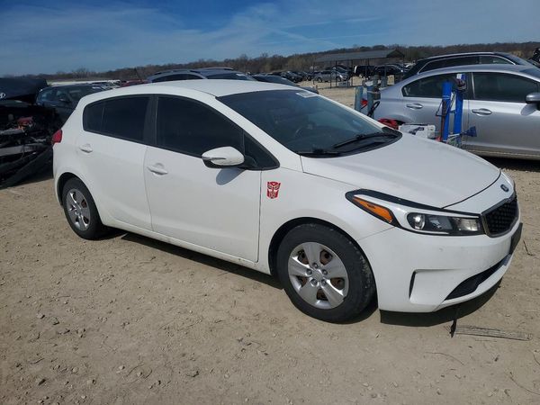 2017 KIA FORTE