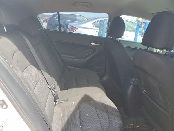 2017 KIA FORTE