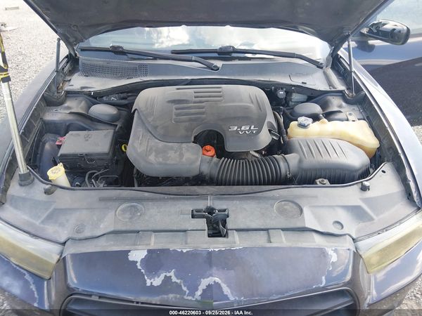 2012 DODGE CHARGER SE — I10
