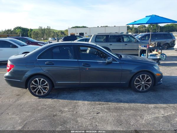 2014 MERCEDES-BENZ C 300 LUXURY 4MATIC — I116