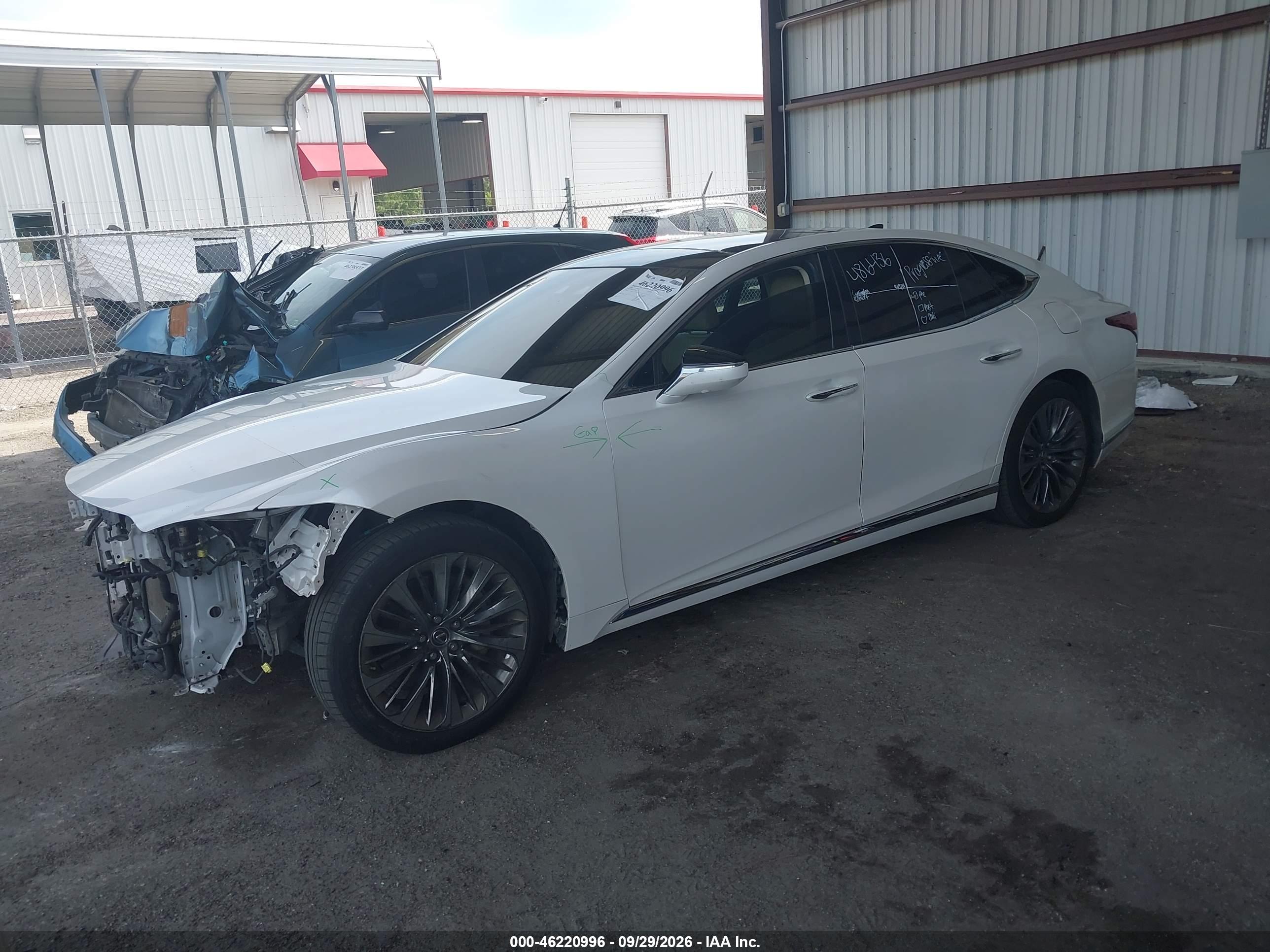 2018 LEXUS LS 500 — I2