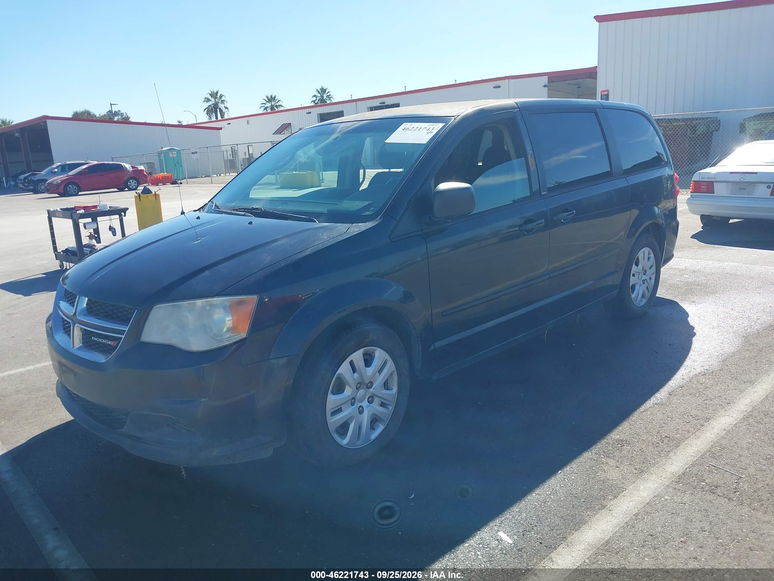 2014 DODGE GRAND CARAVAN SE — I2
