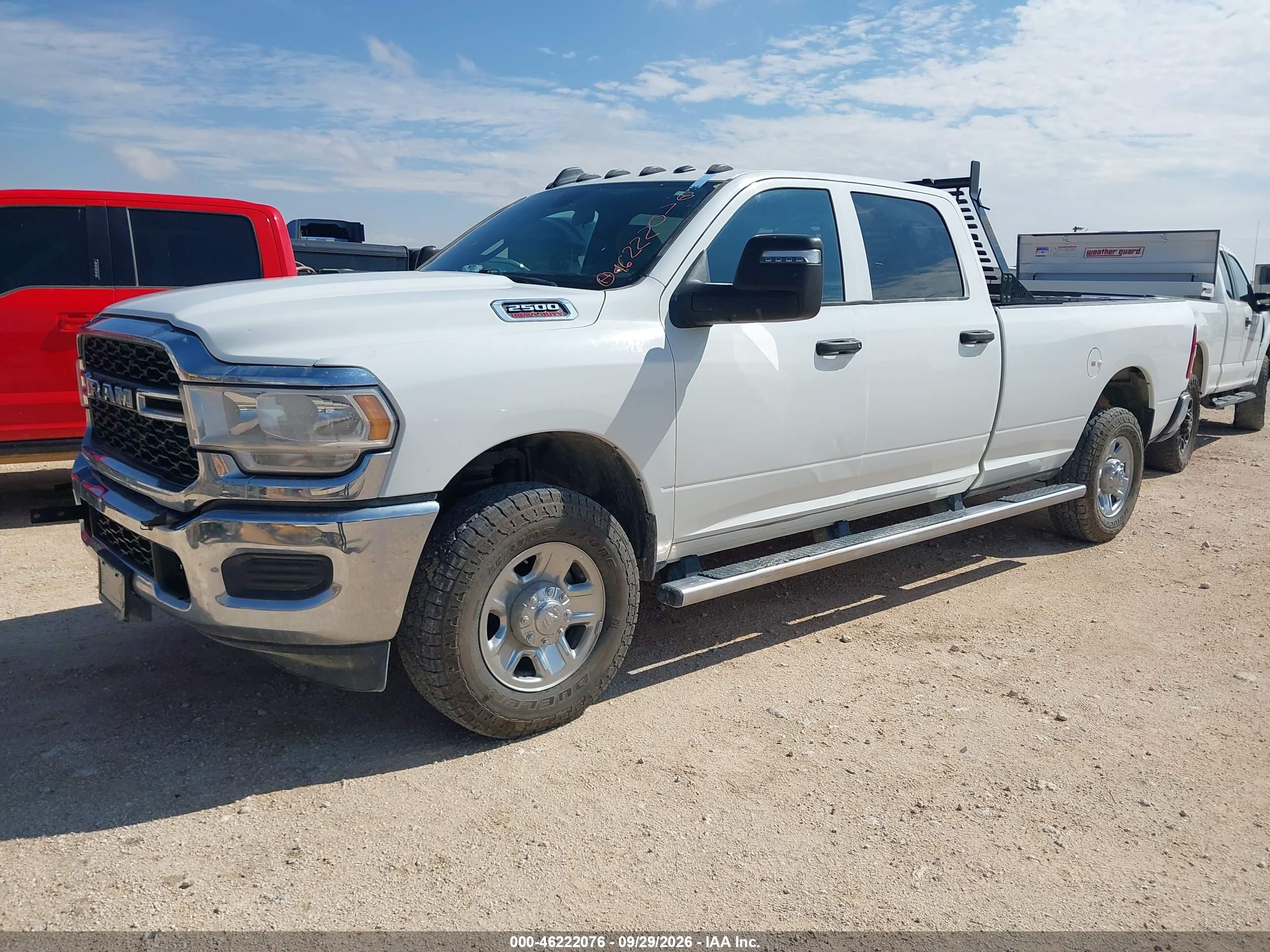 2024 RAM 2500 TRADESMAN  4X4 8' BOX — I2
