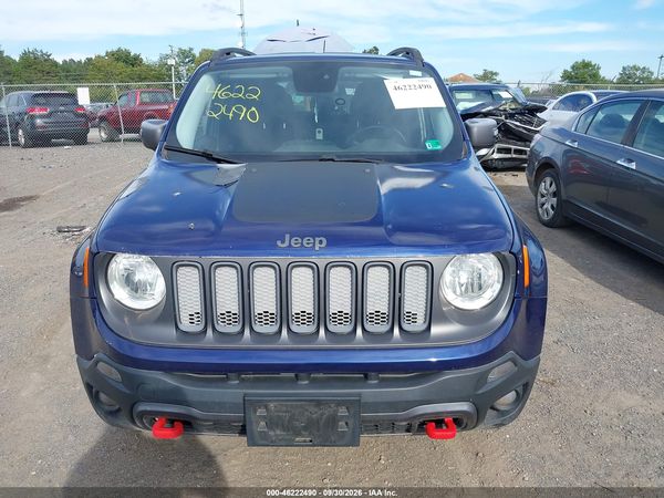 2016 JEEP RENEGADE TRAILHAWK — I115
