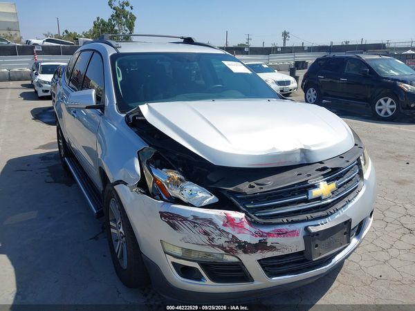 2016 CHEVROLET TRAVERSE LT — I6