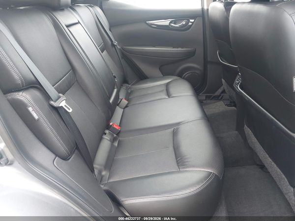 2022 NISSAN ROGUE SPORT SL AWD XTRONIC CVT — I8