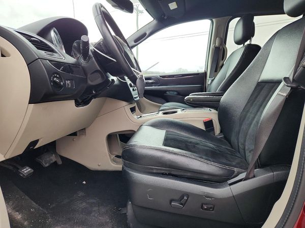 2017 DODGE GRAND CARAVAN SXT