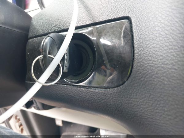 2014 DODGE GRAND CARAVAN SXT — I11
