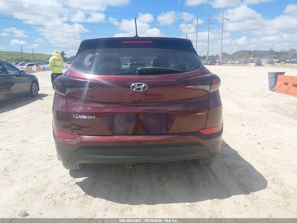 2016 HYUNDAI TUCSON SE — I119