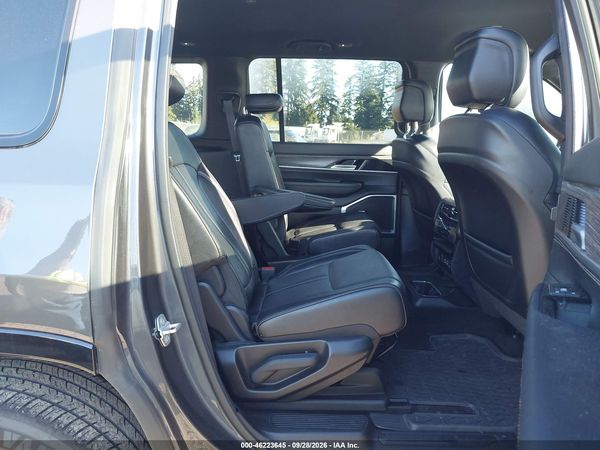 2024 JEEP WAGONEER SERIES II 4X4 — I8