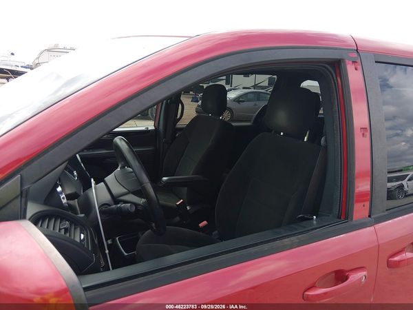 2015 DODGE GRAND CARAVAN SE PLUS — I152