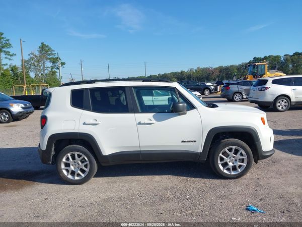 2022 JEEP RENEGADE LATITUDE 4X4 — I116