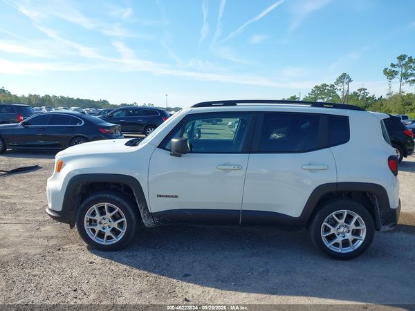 2022 JEEP RENEGADE LATITUDE 4X4 — I117