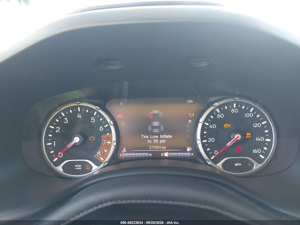 2022 JEEP RENEGADE LATITUDE 4X4 — I118