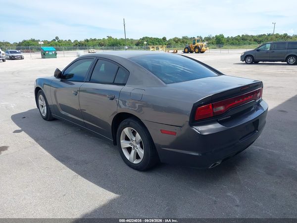 2014 DODGE CHARGER SE — I3