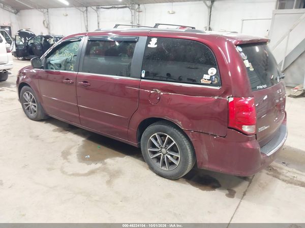 2017 DODGE GRAND CARAVAN SXT — I3