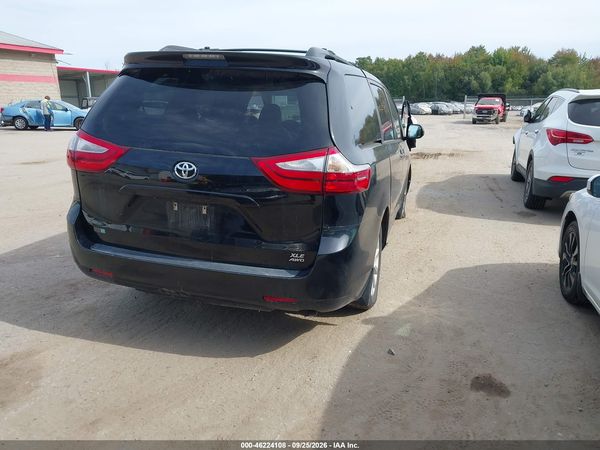 2015 TOYOTA SIENNA XLE 7 PASSENGER — I4