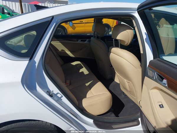 2018 GENESIS G80 3.8 — I8