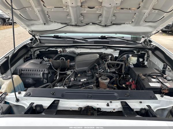 2016 TOYOTA TACOMA SR — I10