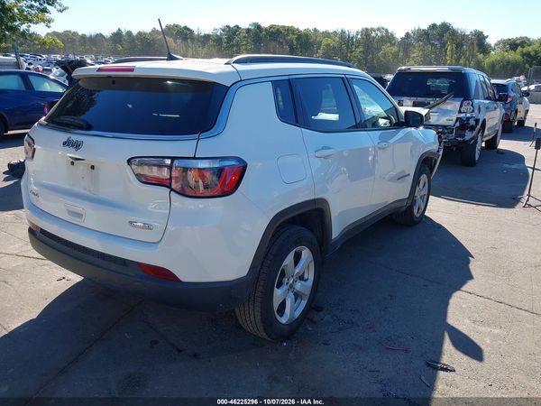 2019 JEEP COMPASS LATITUDE 4X4 — I4