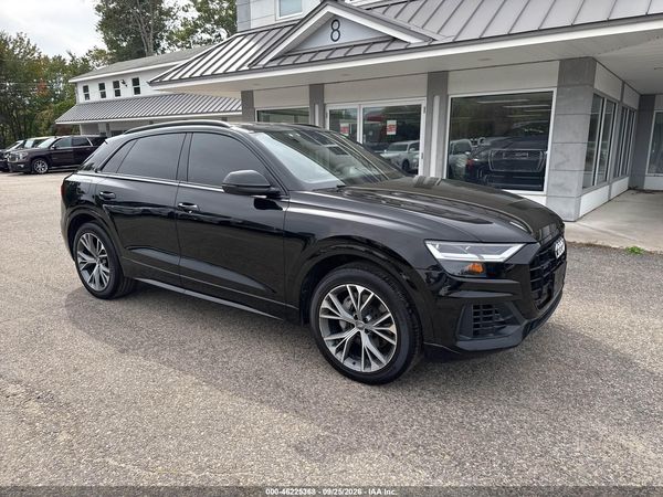 2020 AUDI Q8 — I1