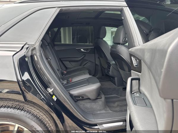 2020 AUDI Q8 — I8