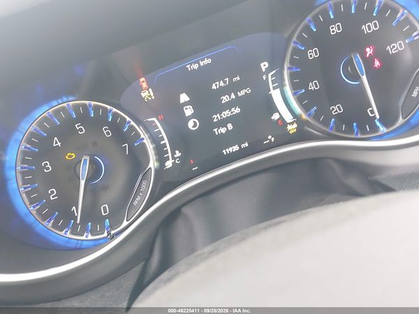 2027 CHRYSLER PACIFICA Select — I7