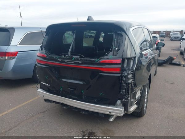 2027 CHRYSLER PACIFICA Select — I119