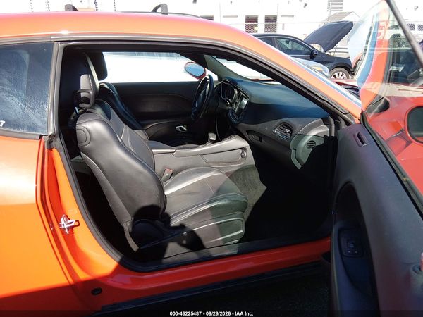 2016 DODGE CHALLENGER SXT PLUS — I5