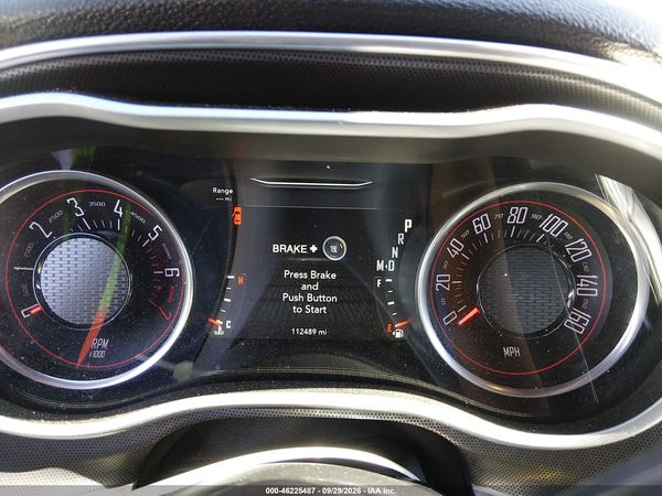 2016 DODGE CHALLENGER SXT PLUS — I7