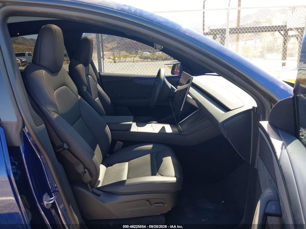 2026 TESLA MODEL Y — I5