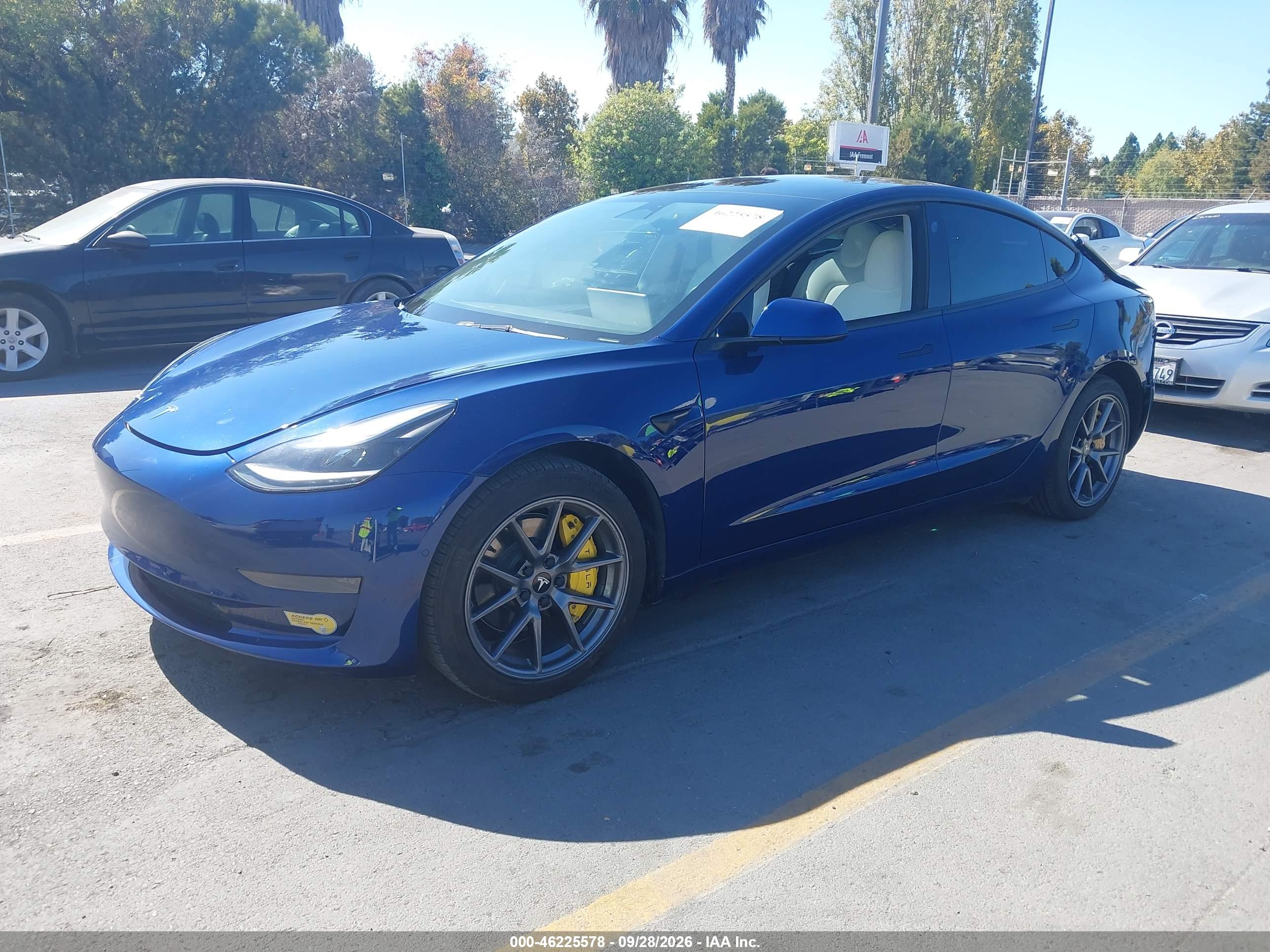 2022 TESLA MODEL 3 REAR-WHEEL DRIVE — I2