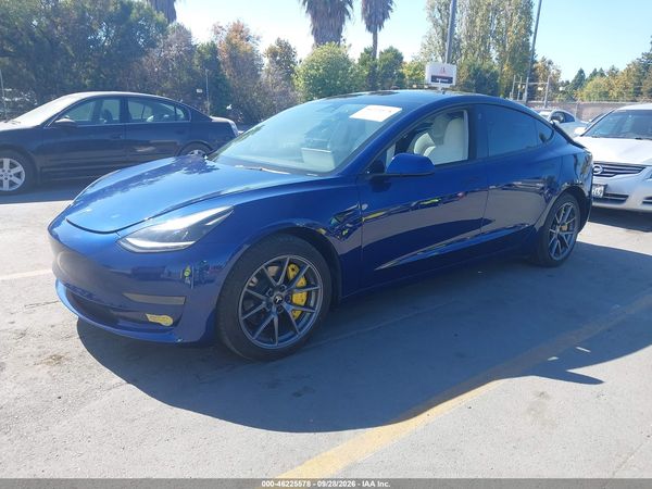 2022 TESLA MODEL 3 — I2